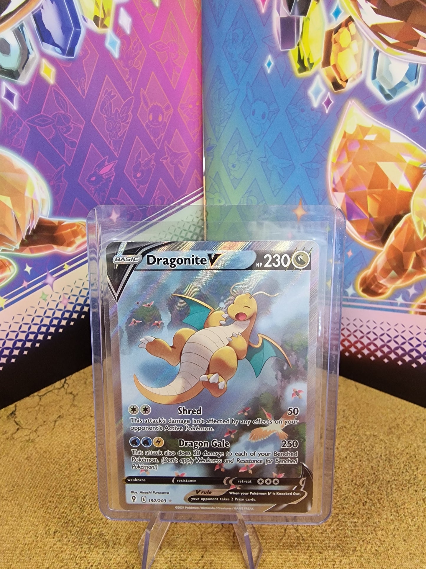 Dragonite V 192/203 Evolving Skies Single Pokémon Card