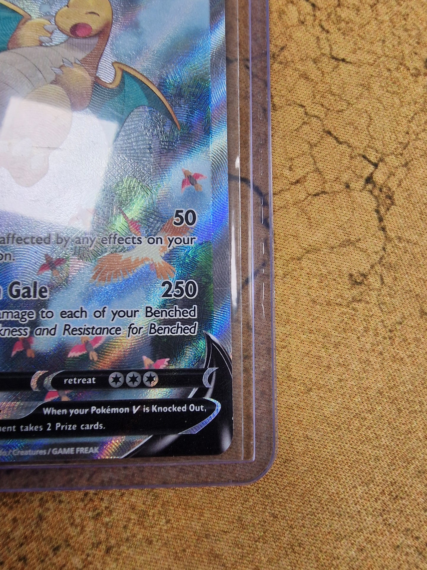 Dragonite V 192/203 Evolving Skies Single Pokémon Card