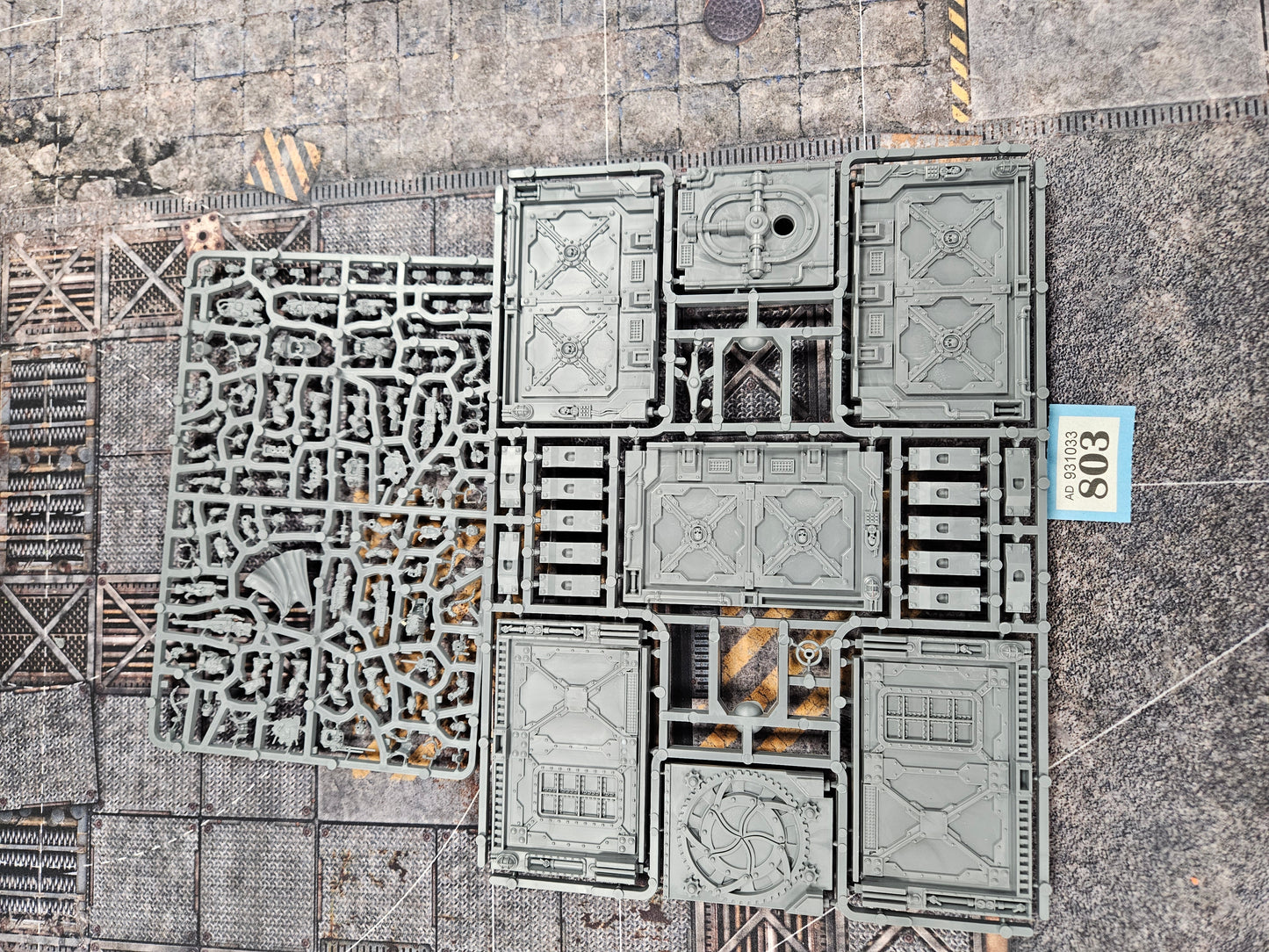 Hive Secundus NOS #803 (Looks complete) Necromunda Warhammer 40k