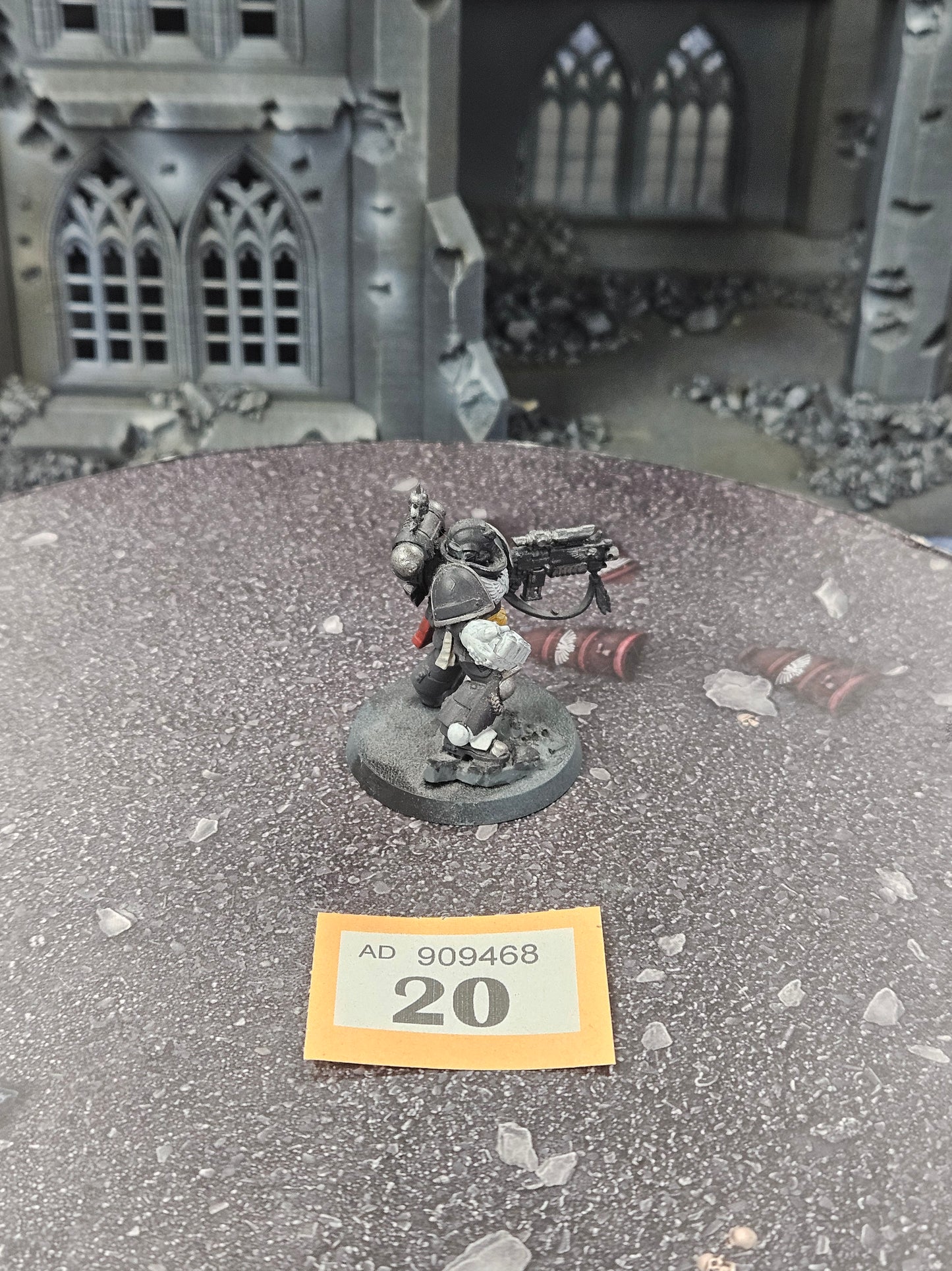 Captain with Power Fist #20 Space Marines Warhammer 40k