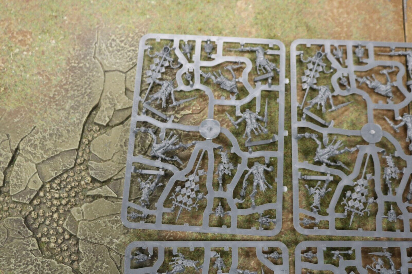 Hobgrot Slittaz On Sprue 328 Orruk Warclans Warhammer 40k Age of Sigmar