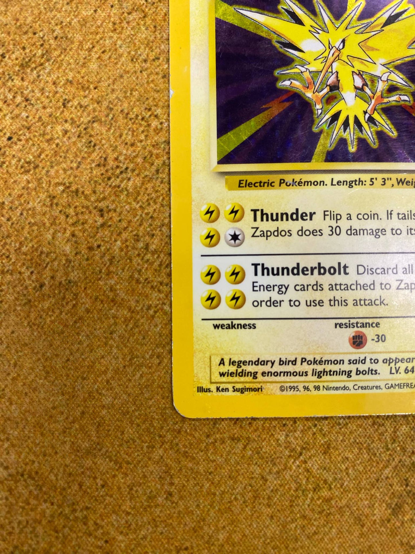 Zapdos Holo 16/102 Base Set Single Pokémon Card