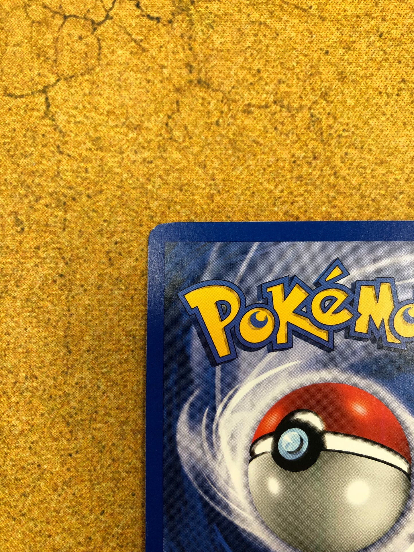 Hitmonchan Holo SWIRL 8/130 Base Set 2 Single Pokémon Card