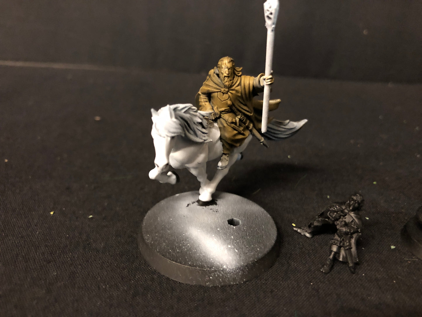 Gandalf the White and Peregrin Took #864 Good MESBG LOTR Warhammer 40k
