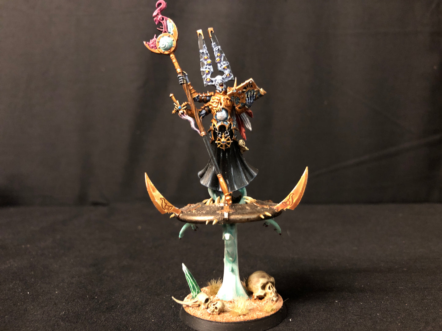 Gaunt Summoner on Disc of Tzeentch #218 VERYWell Painted Slaves to Darkness AOS Warhammer 40k