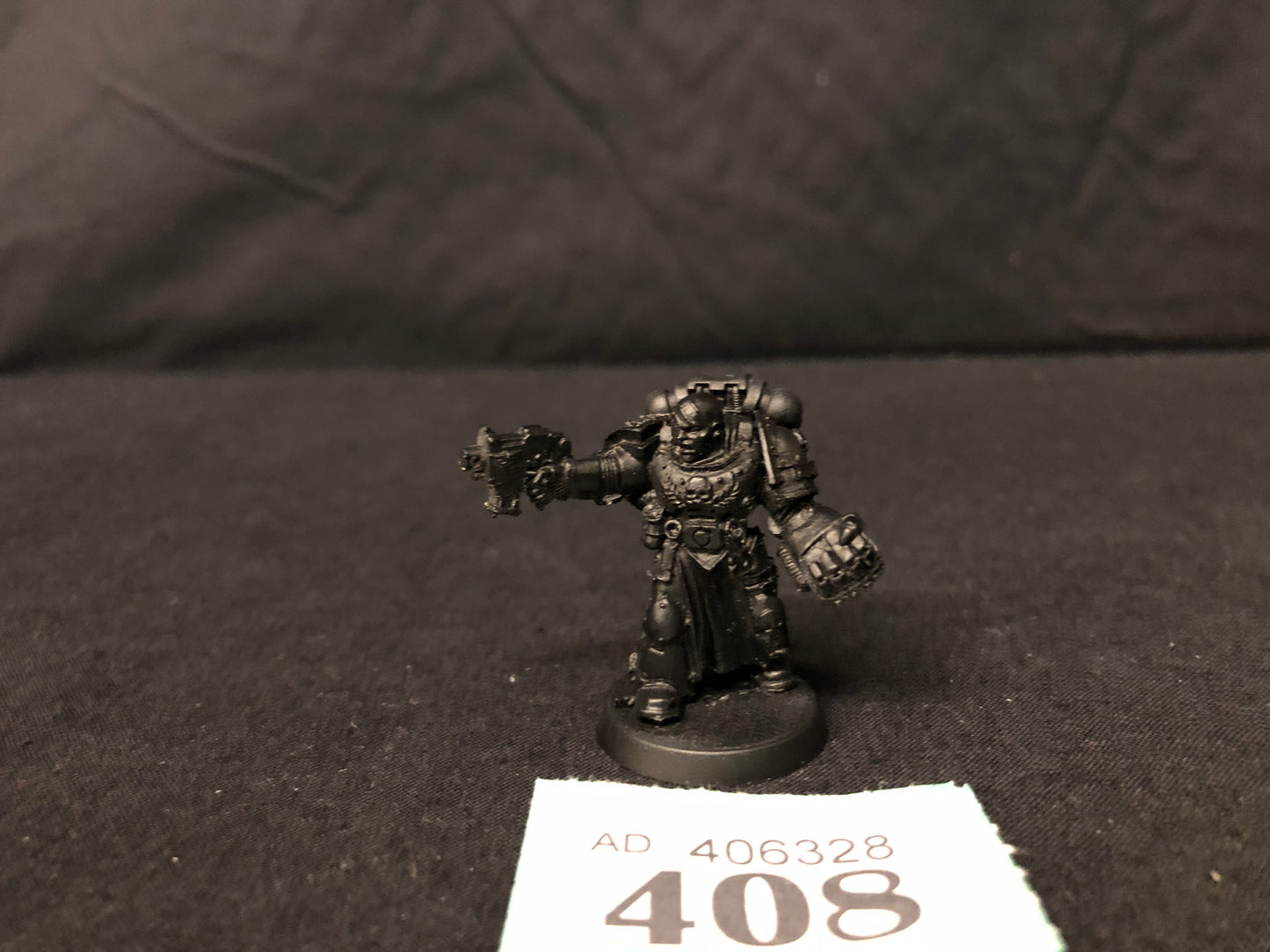 Captain with Power Fist #408 Space Marines Warhammer 40k