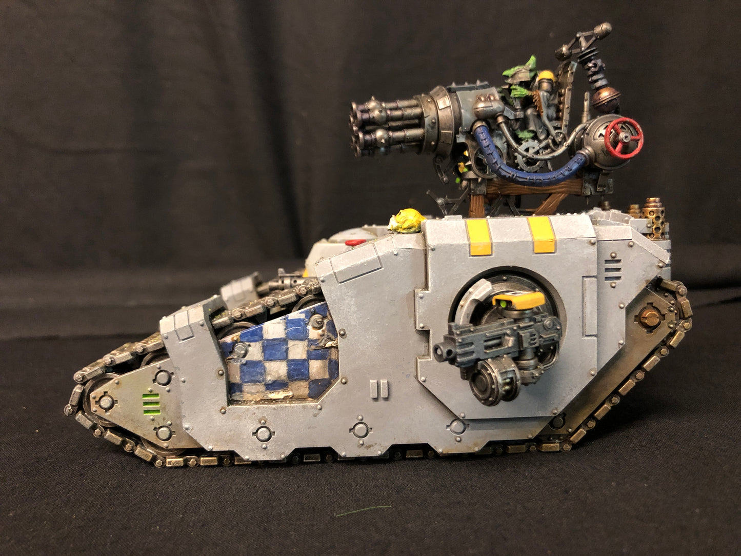 Ork Looted Sicaran #667 VERY Well Painted Orks Warhammer 40k