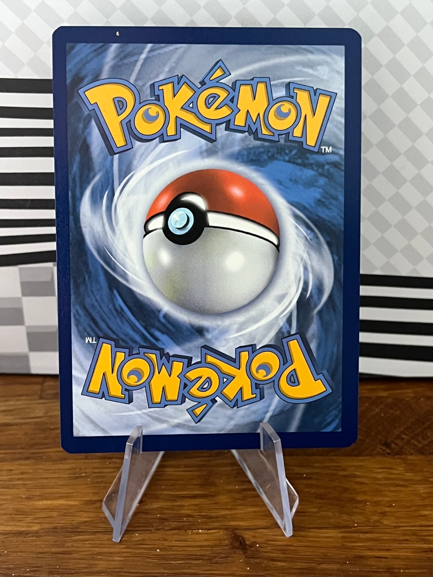 Vaporeon VMax 030/203 Evolving Skies NM Single Pokémon Card