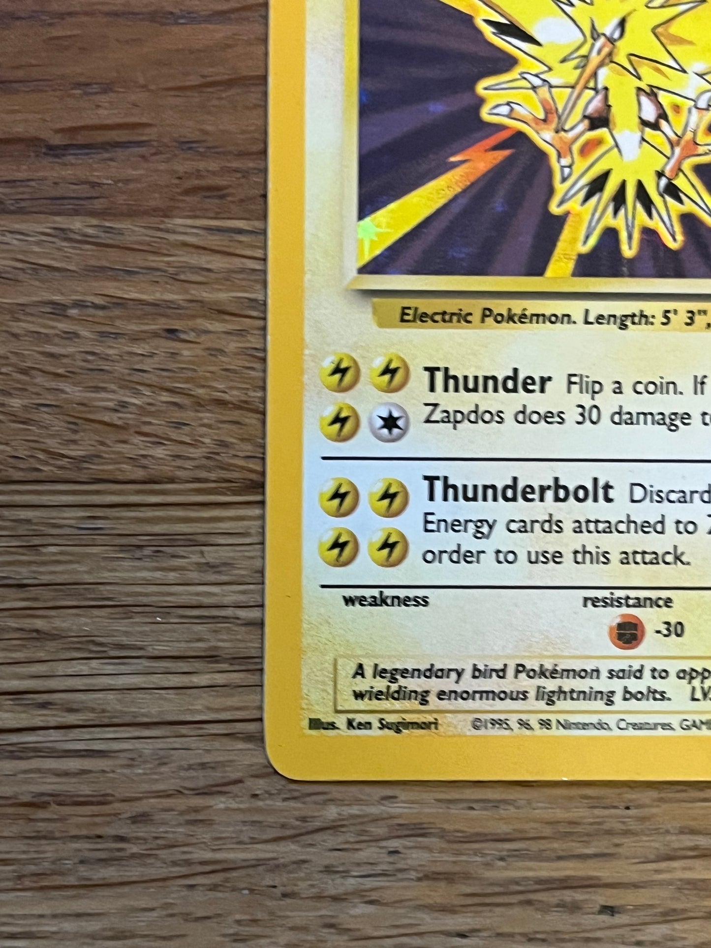 Zapdos Holo 16/102 Base Set NM Single Pokémon Card