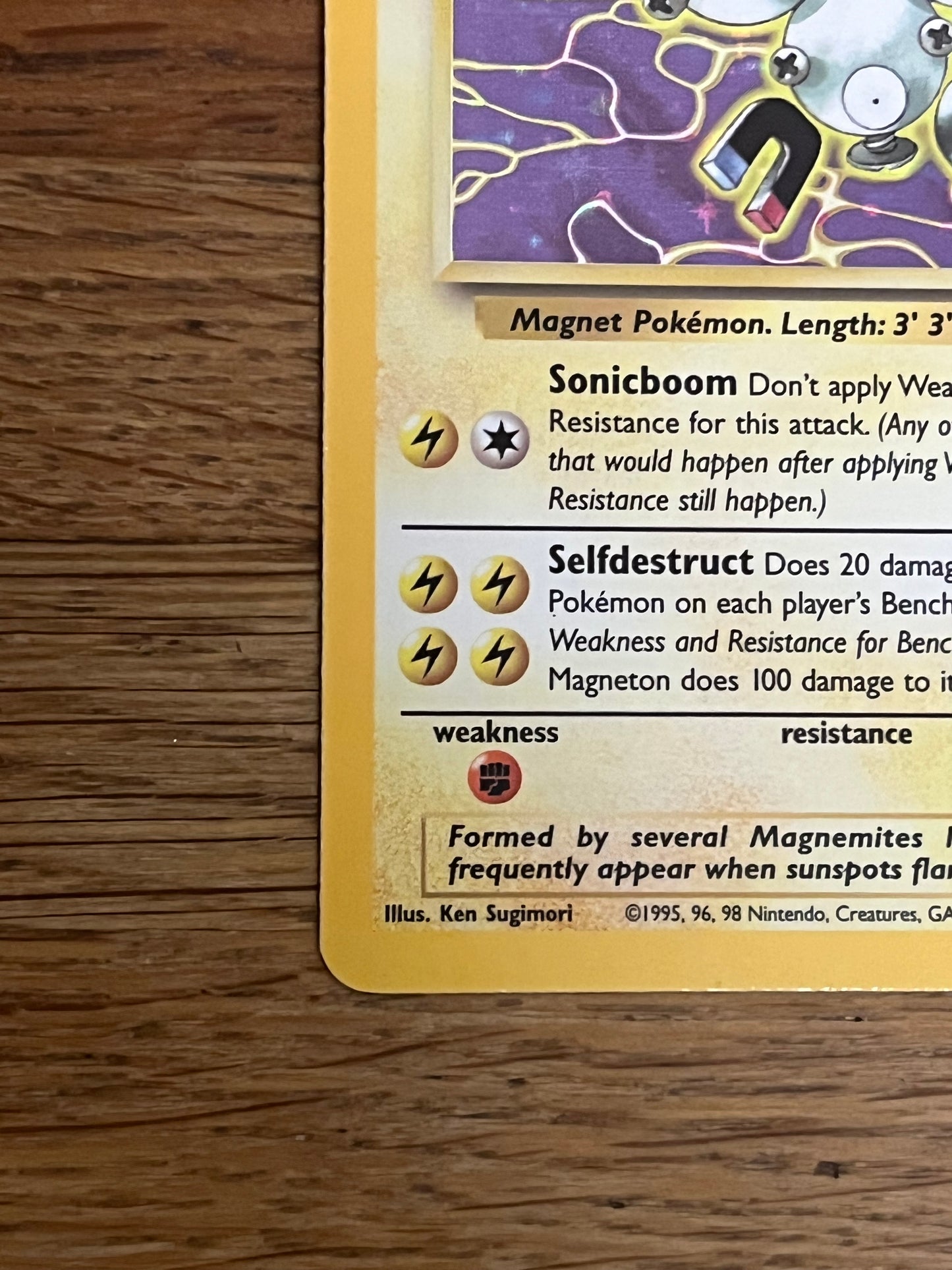 Magneton Holo 11/62 Fossil NM Single Pokémon Card