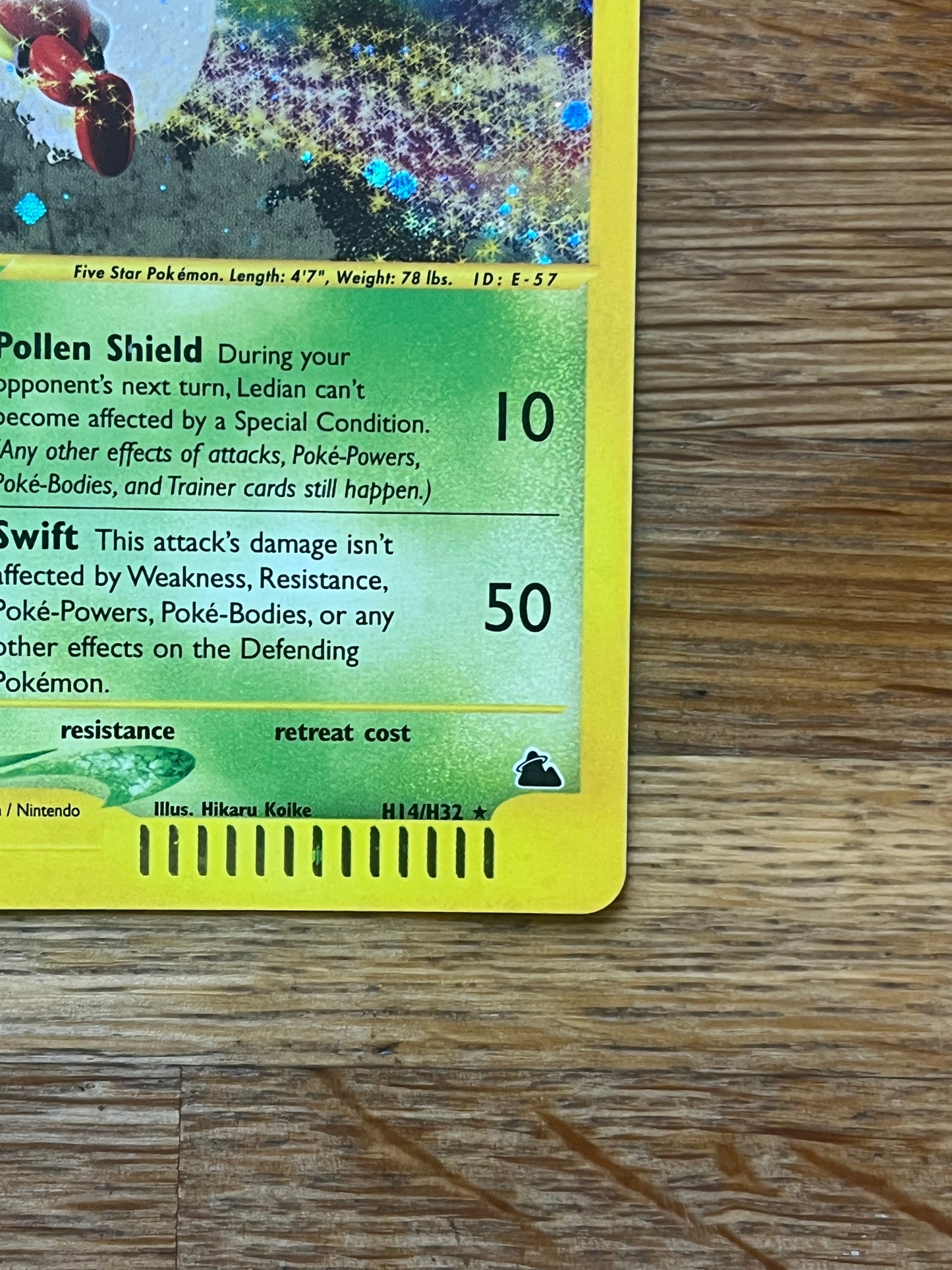 Ledian Holo H14/H32 Skyridge NM Single Pokemon Card