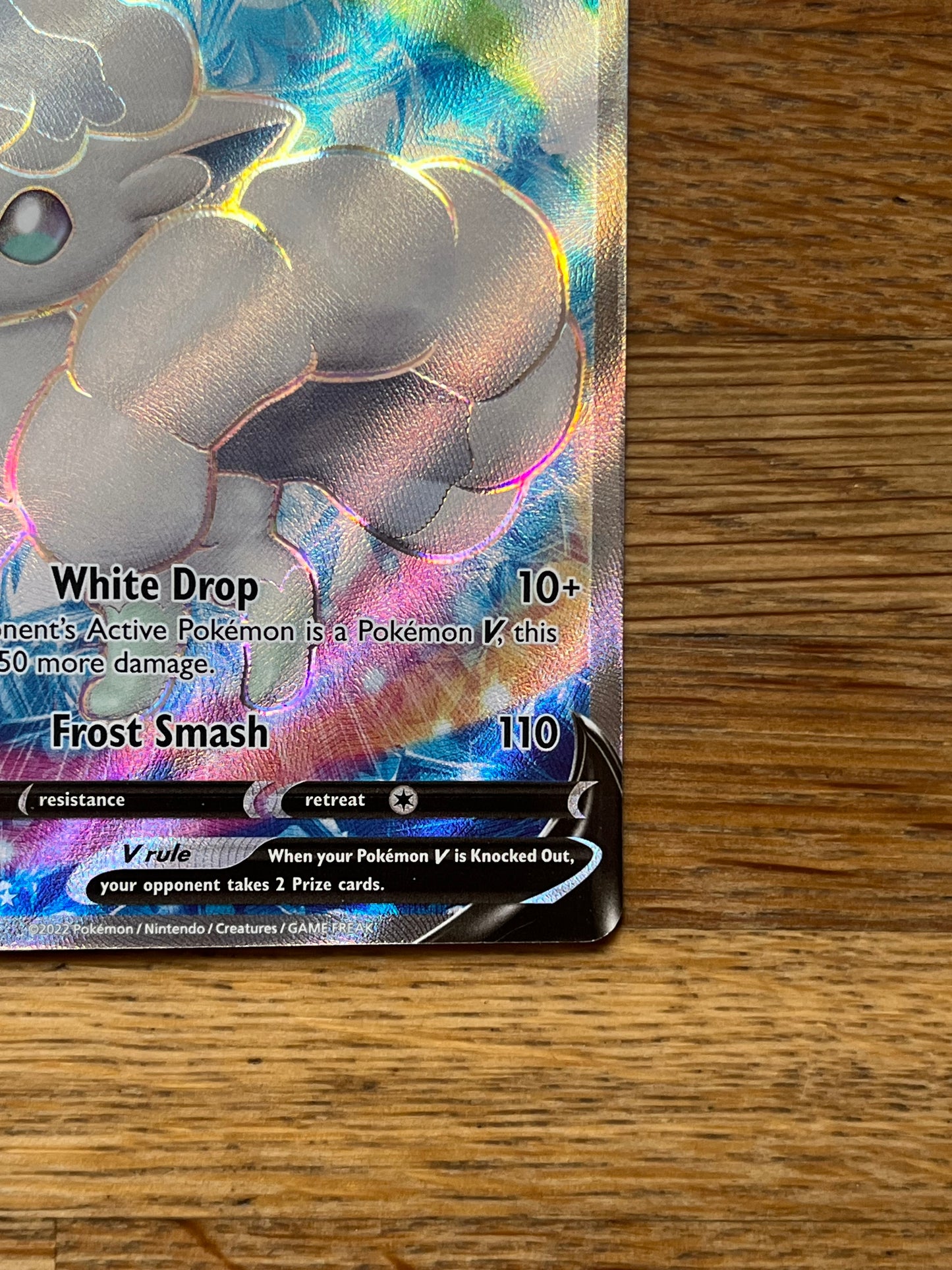 Alolan Vulpix V 173/195 Silver Tempest NM /Single Pokémon Card
