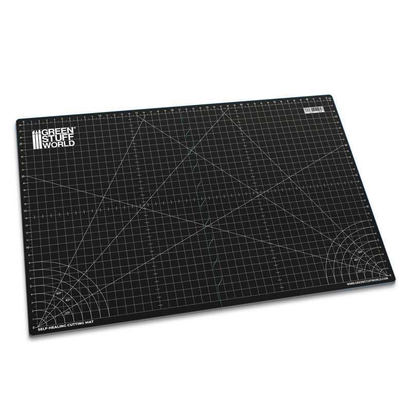 Black Cutting Mat A3