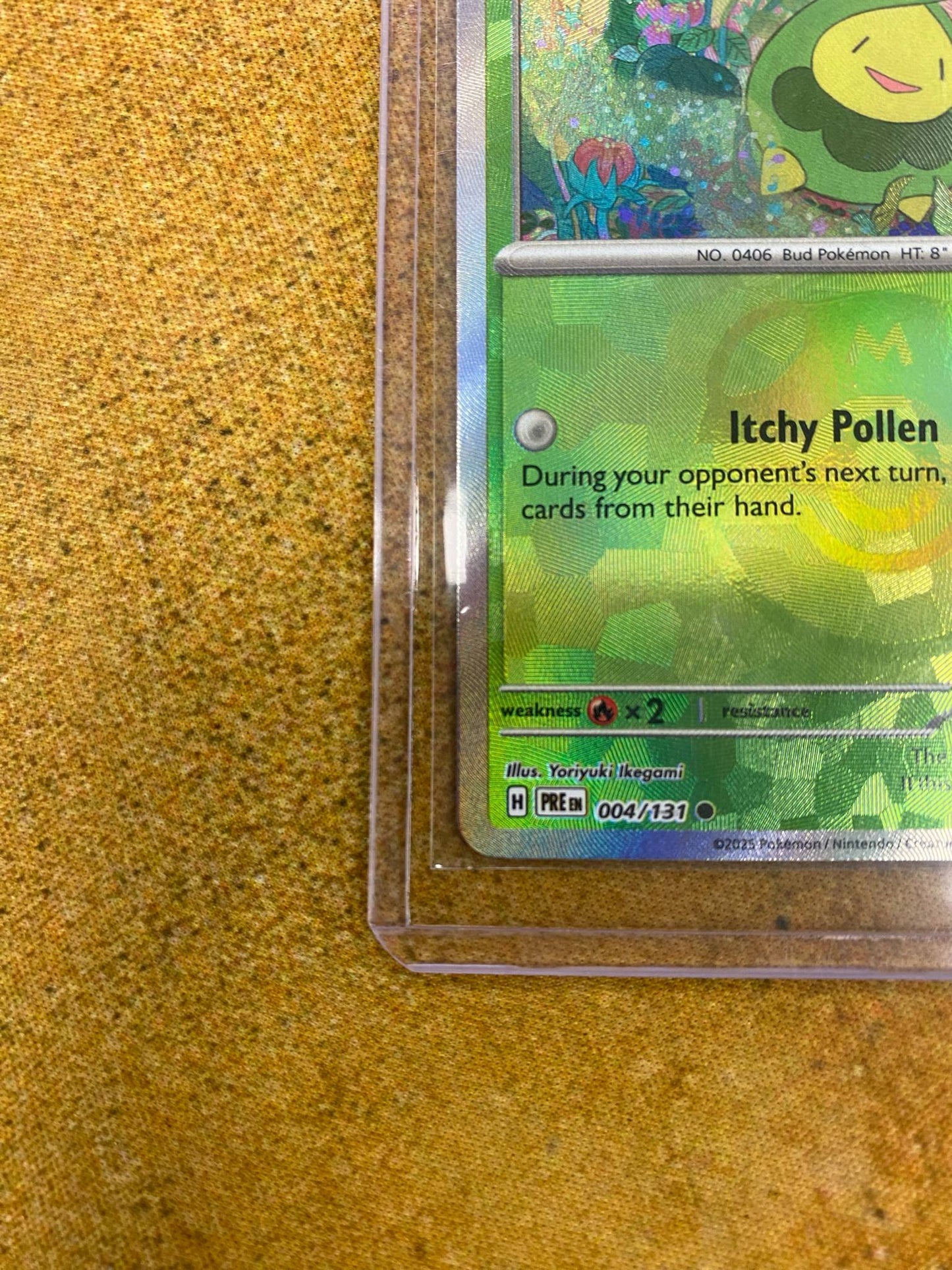 Budew Masterball Reverse Holo 004/131 Prismatic Evolutions Single Pokémon Card