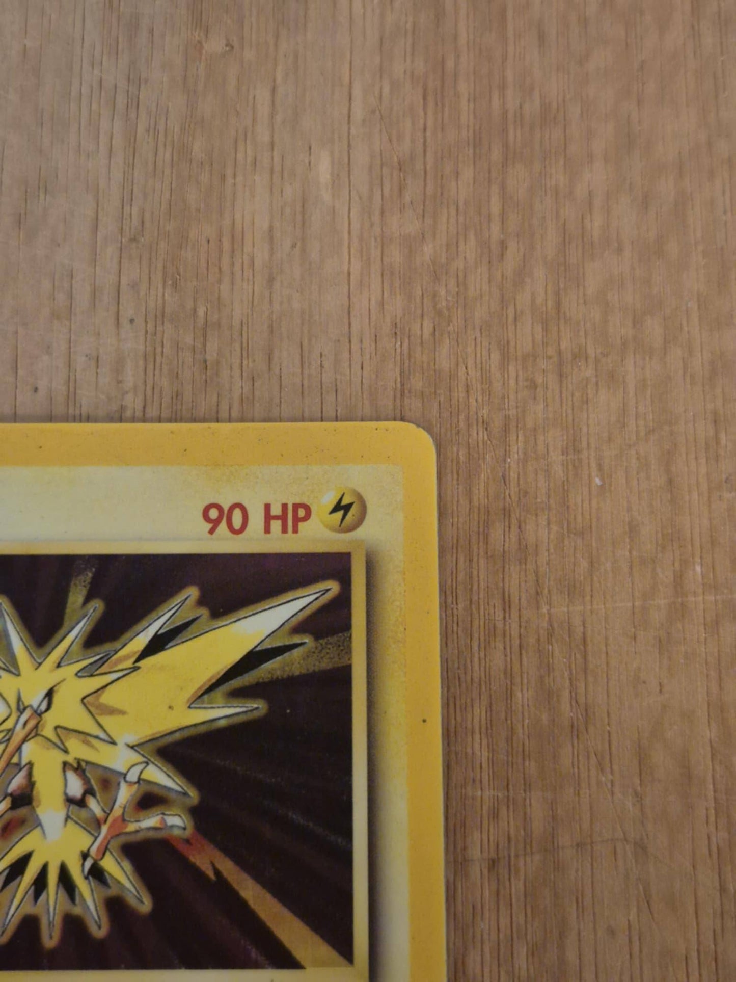 Zapdos Holo 16/102 Base Set Single Pokémon Card