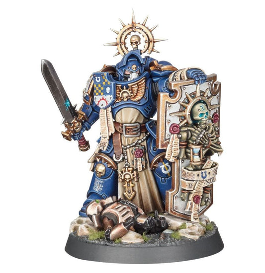 Space Marine Captain With Relic Shield