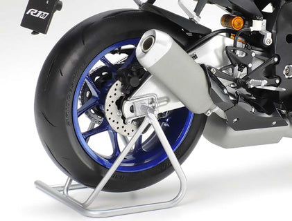 Yamaha YZF-R1M Superbike