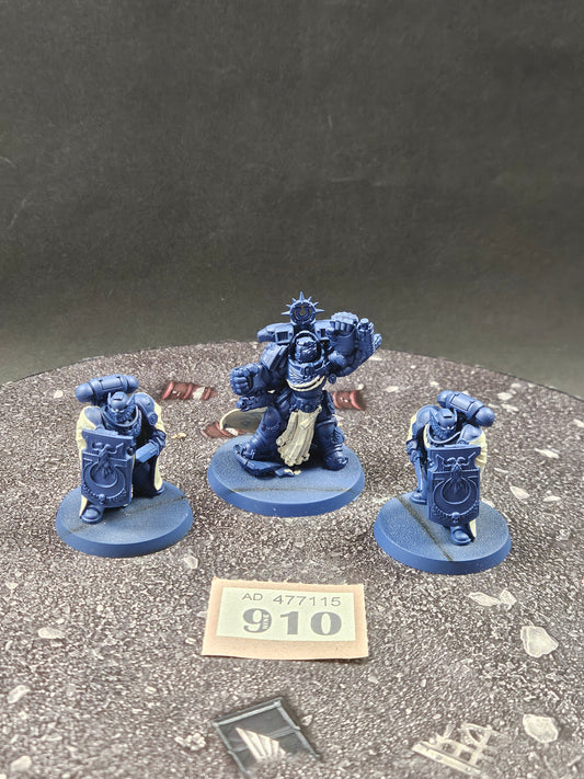 Marneus Calgar + 2x Honour Guard OOP #910 Space Marines Warhammer 40k