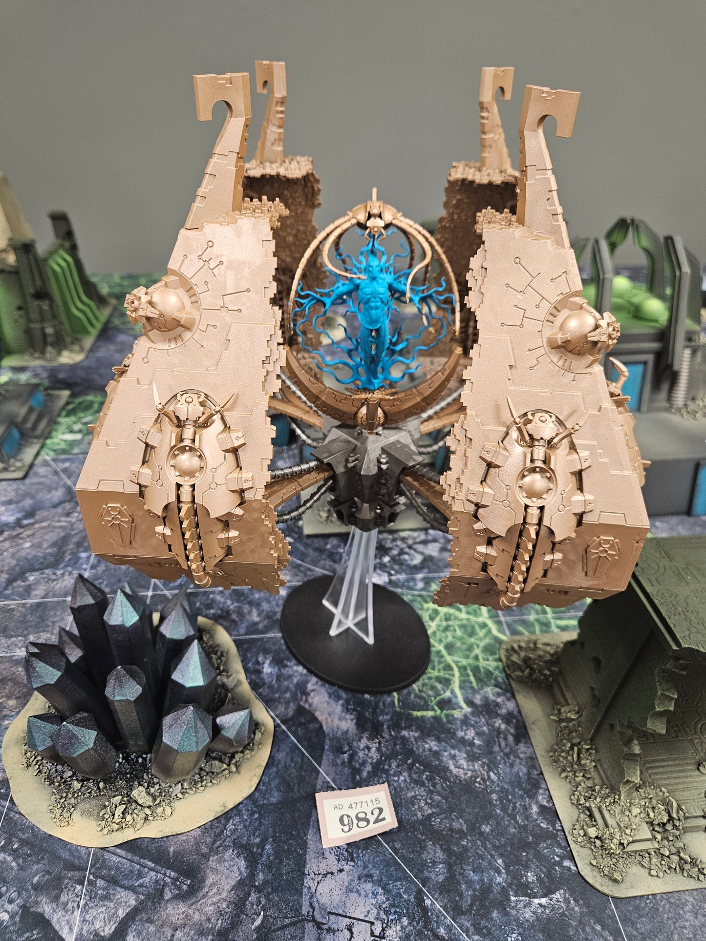 Tesseract Vault #982 Necrons Warhammer 40k