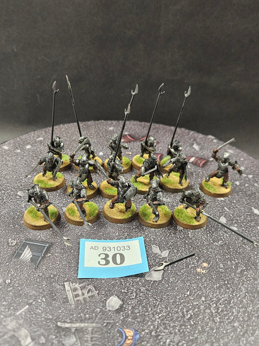 16x Uruk Hai Warriors #30 Evil MESBG LOTR Warhammer 40k