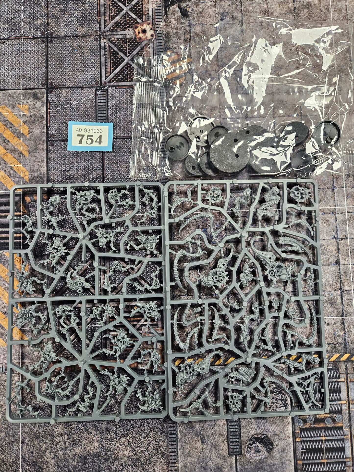 Neurogaunts + Von Ryan's Leapers NOS #754 Tyranids Warhammer 40k
