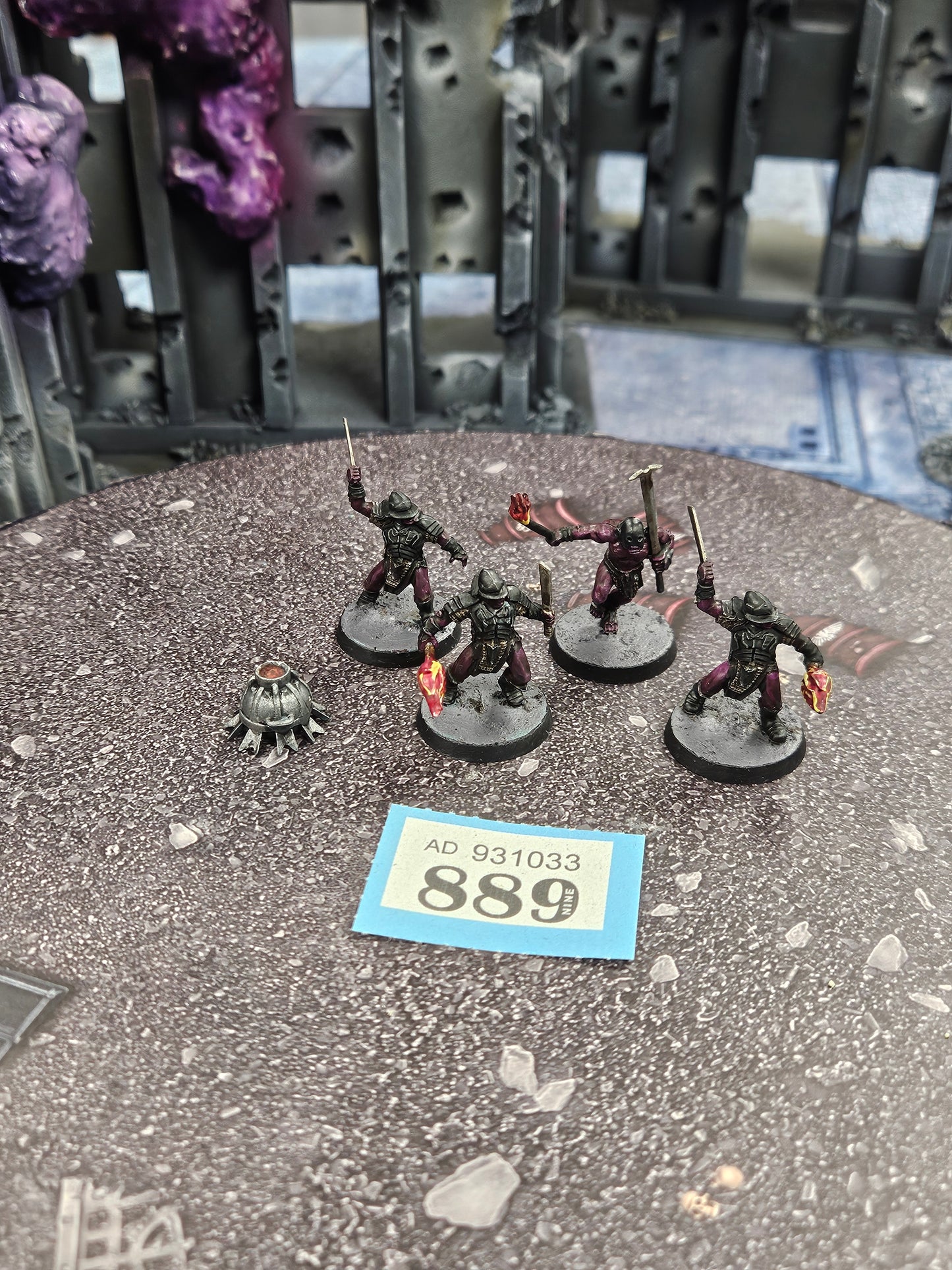 4x Uruk Hai Beserkers #889 MESBG LOTR Evil Warhammer 40k