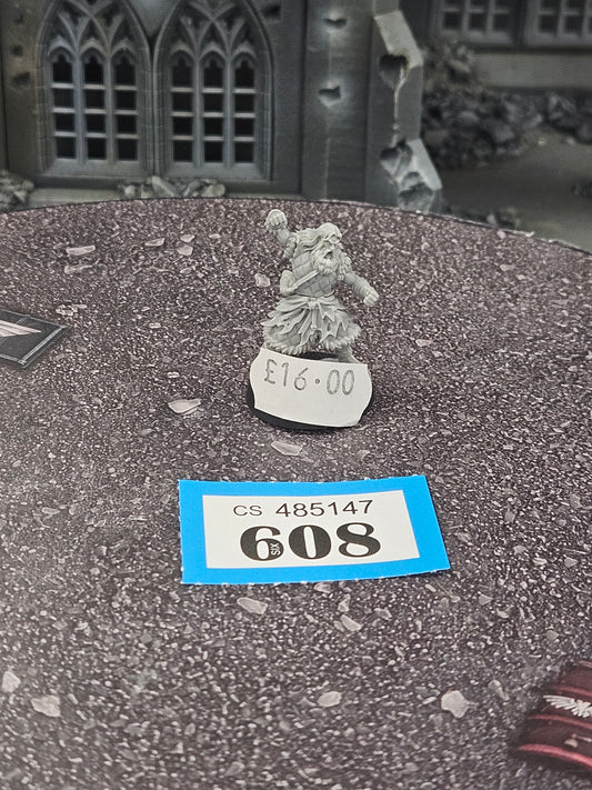 Helm Hammerhand #608 Middle Earth Warhammer 40k