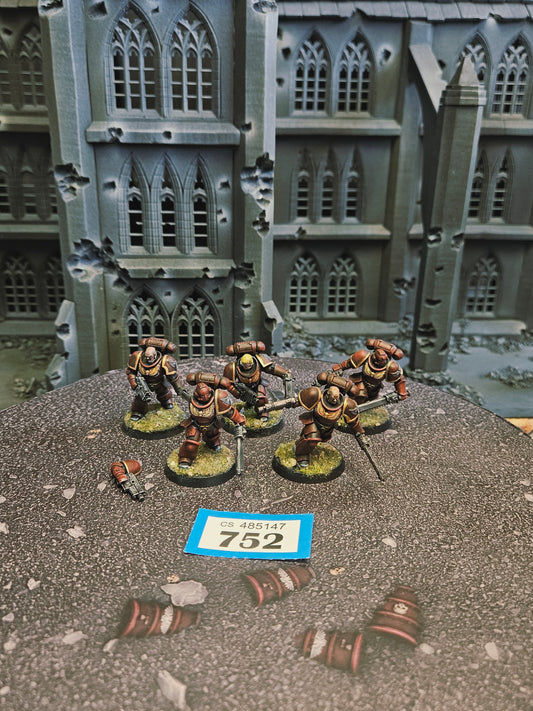 * 5x Primaris Assault Intercessors #752 Space Marines Warhammer 40k