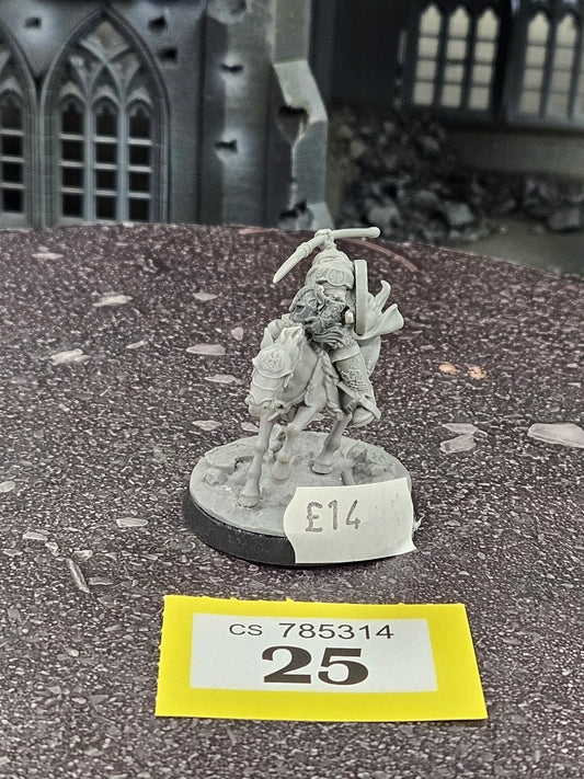 * Elfhelm, Captain of Rohan No Head #25 Good MESBG LOTR Warhammer 40k