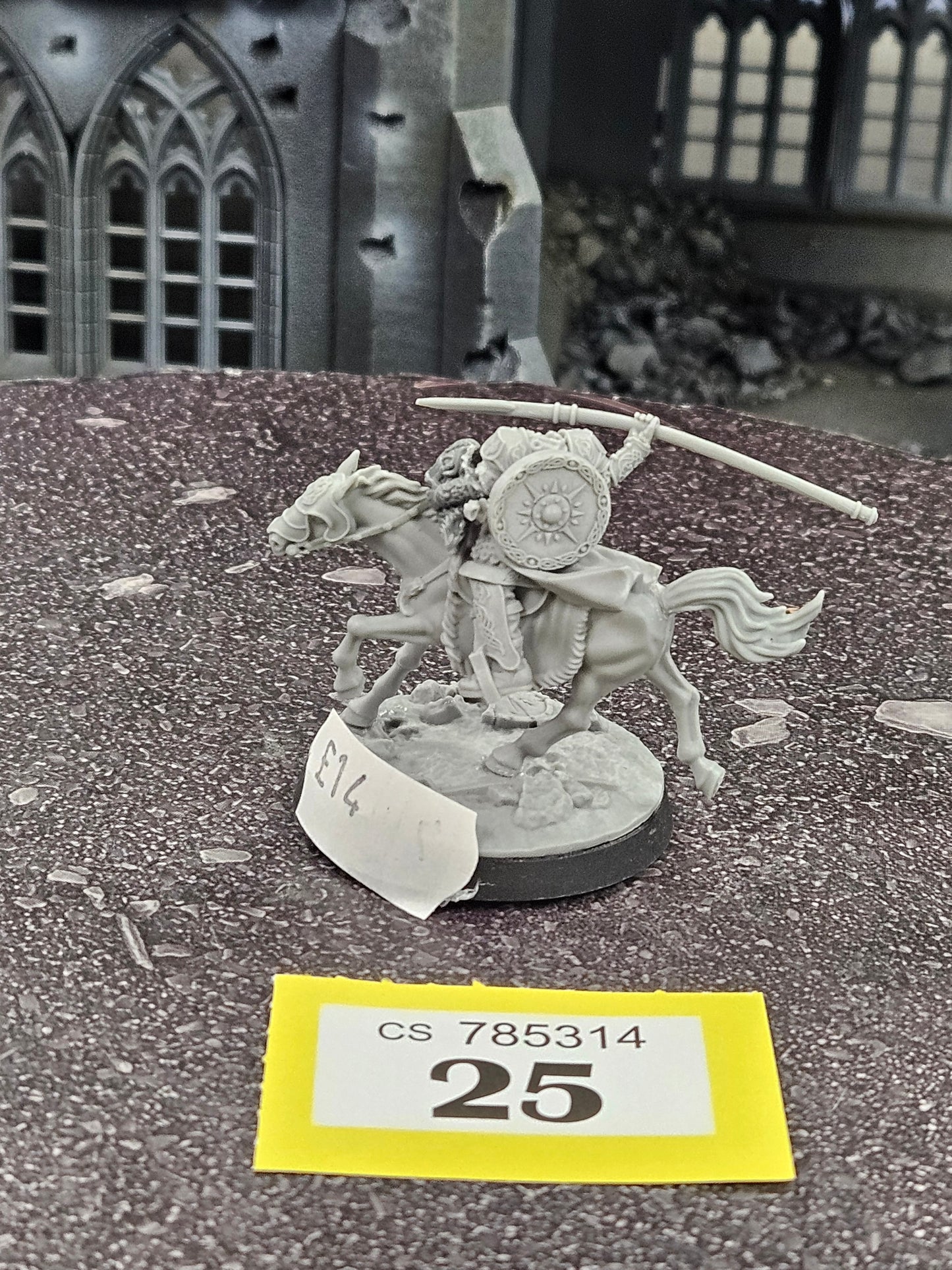 * Elfhelm, Captain of Rohan No Head #25 Good MESBG LOTR Warhammer 40k