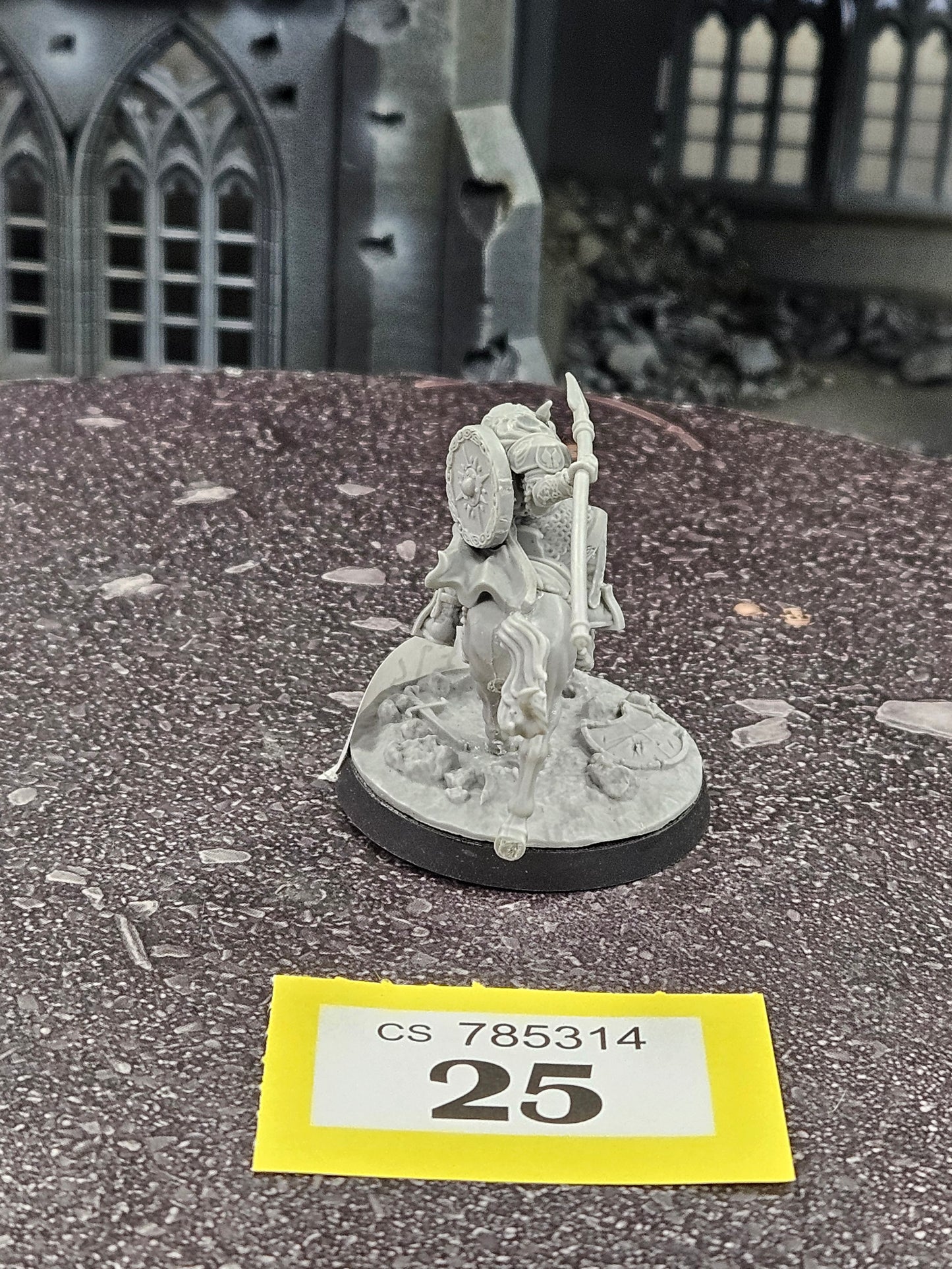 * Elfhelm, Captain of Rohan No Head #25 Good MESBG LOTR Warhammer 40k