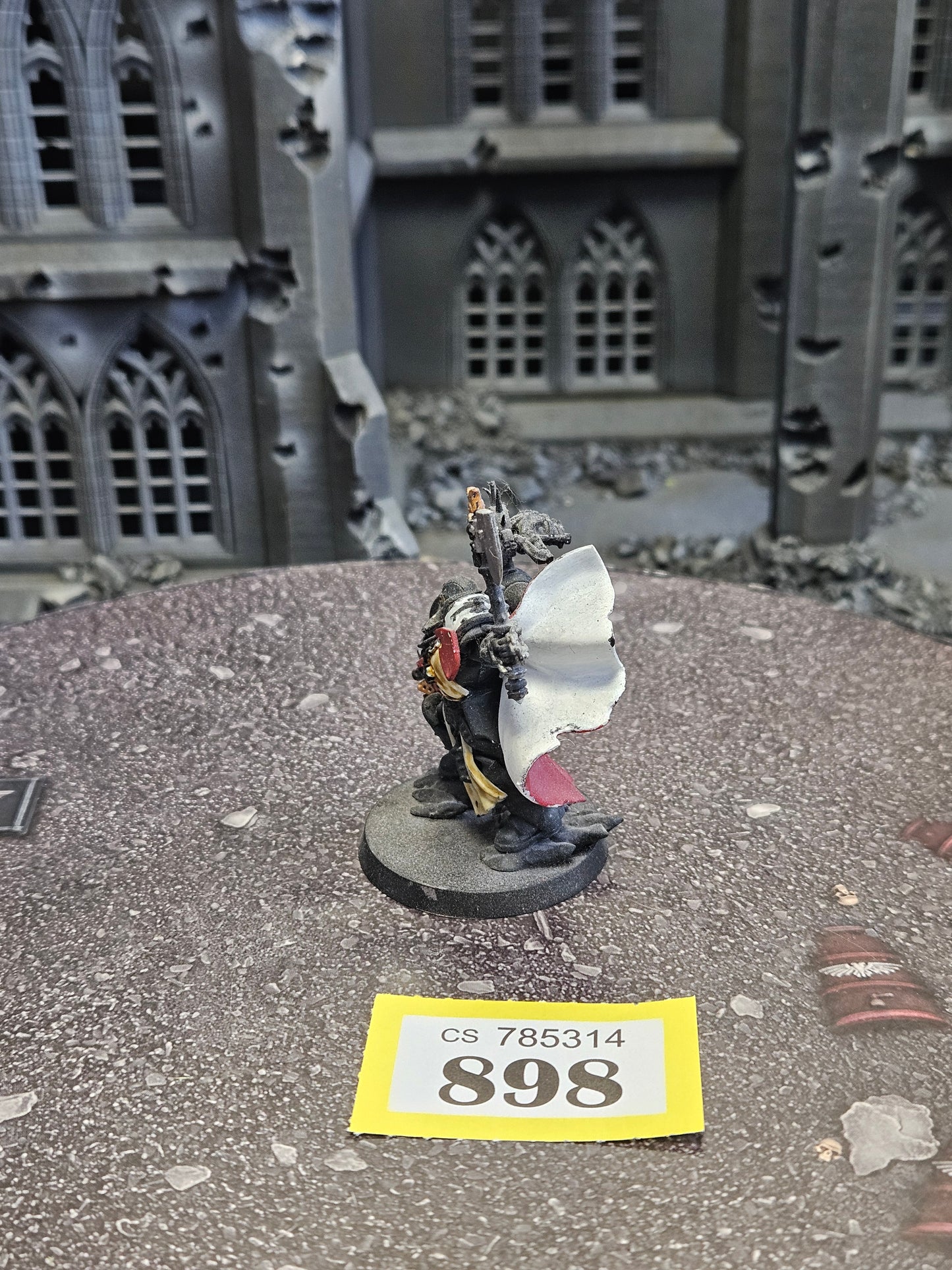 * Black Templars Marshal #898 Space Marines Warhammer 40k