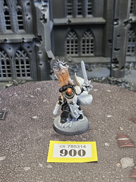 * Black Templars Marshal #900 Space Marines Warhammer 40k