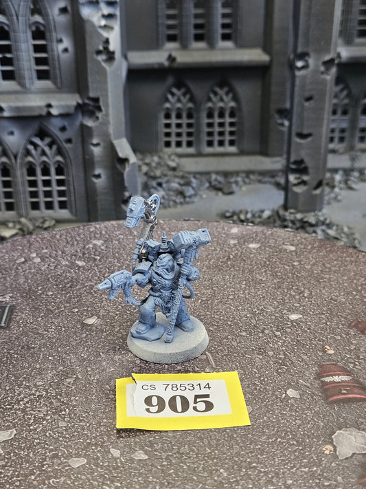 * Iron Priest #905 Space Wolves Space Marines Warhammer 40k