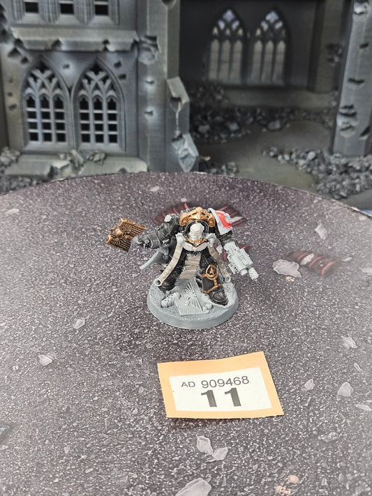 Primaris Chaplain in Terminator Armour #11 Space Marines Warhammer 40k