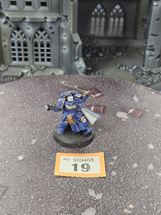 Issue 5 Exclusive Captain Primaris #19 Space Marines Warhammer 40k