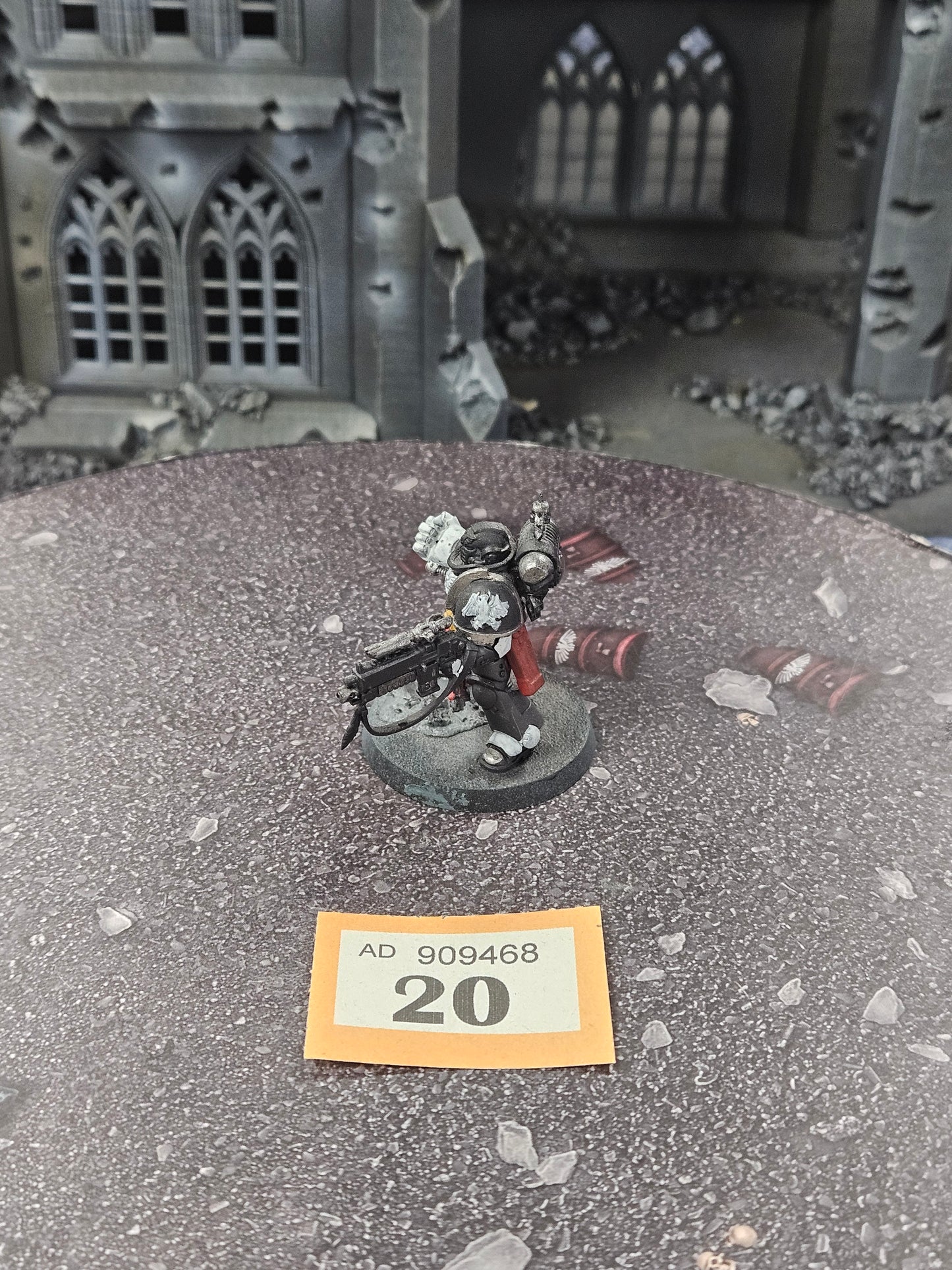 Captain with Power Fist #20 Space Marines Warhammer 40k