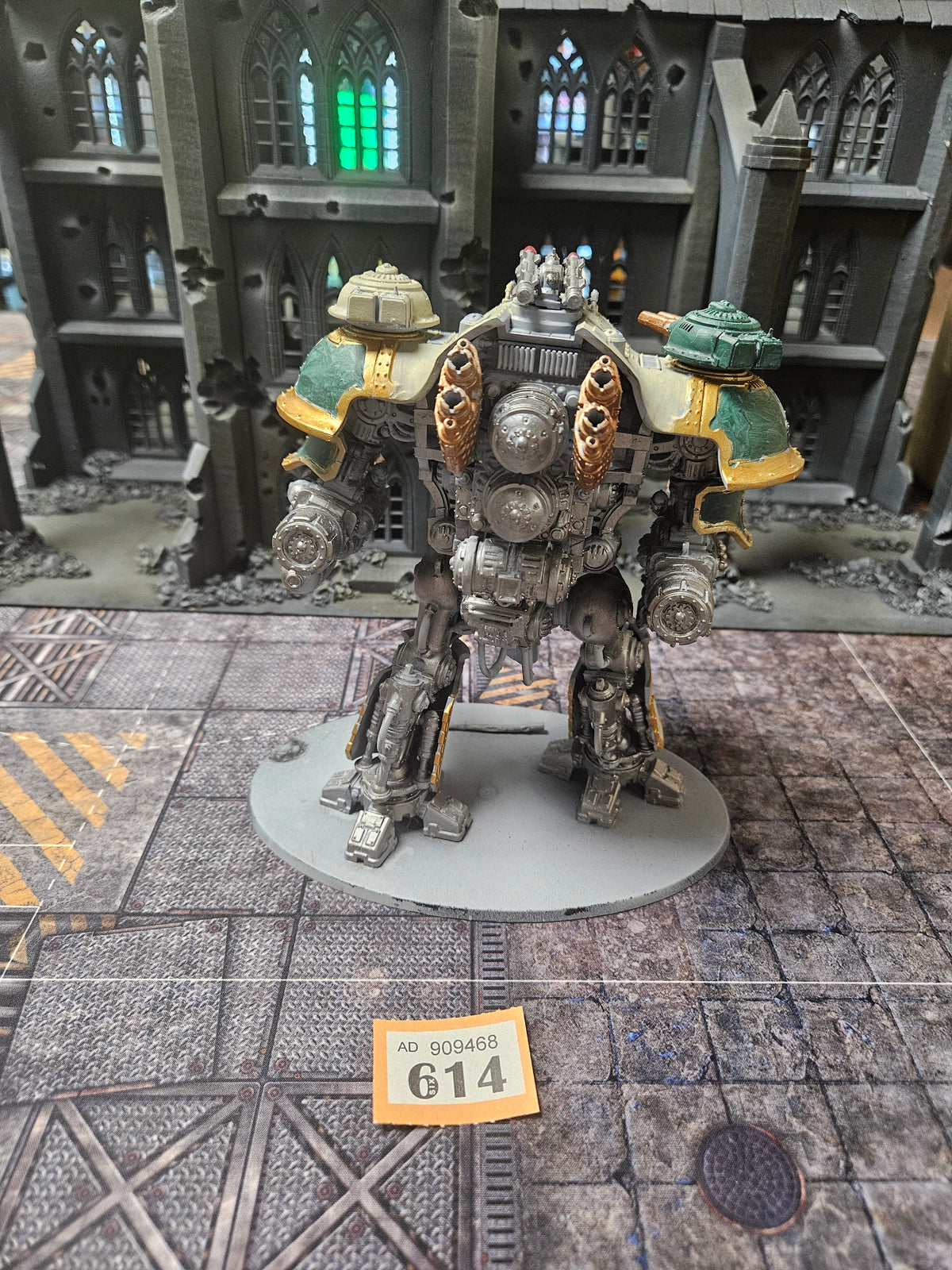 Knight Valiant #614 Imperial Knights Warhammer 40k