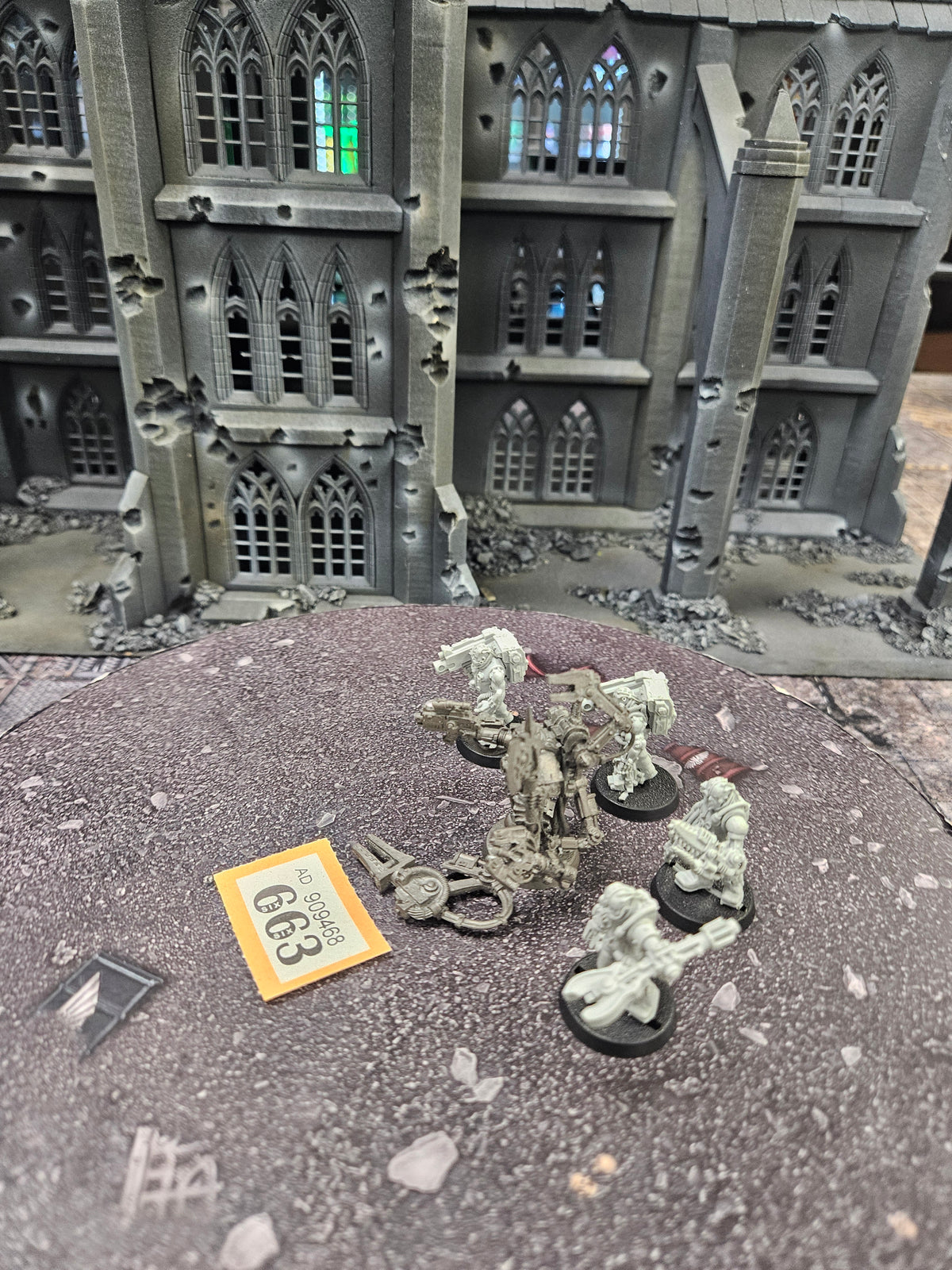 Techmarine + 4x Servitors OOP #663 Space Marines Warhammer 40k