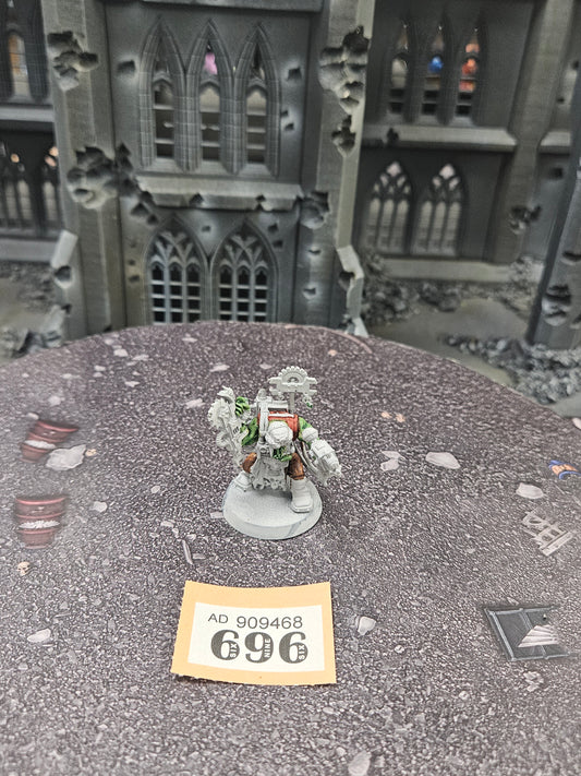 Mek #696 Orks Warhammer 40k