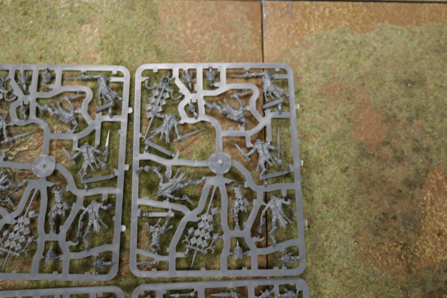 Hobgrot Slittaz On Sprue 328 Orruk Warclans Warhammer 40k Age of Sigmar