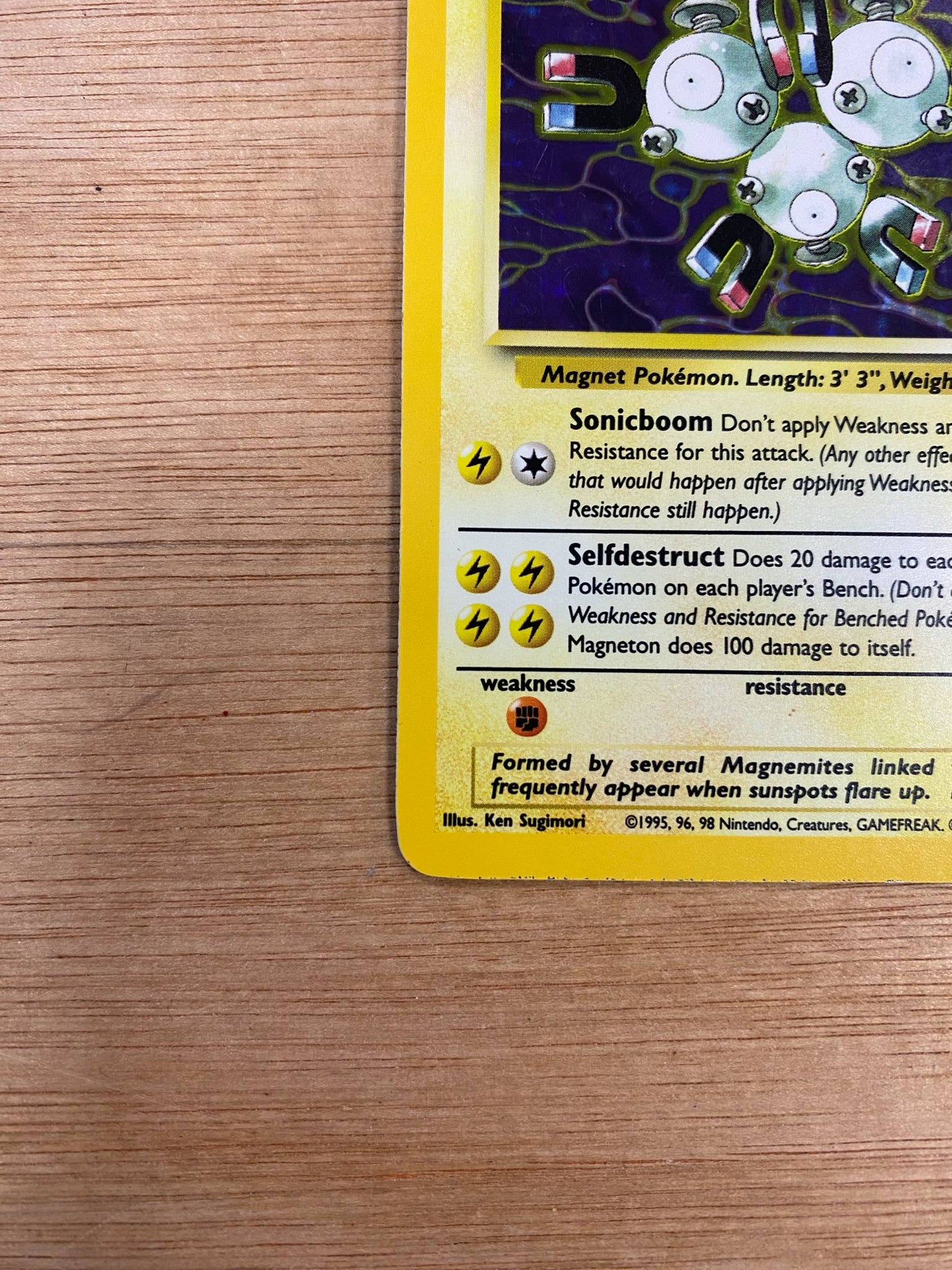 Magneton Holo 11/62 Fossil Single Pokémon Card