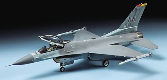1/72 F-16 CJ Fighting Falcon - Block 50