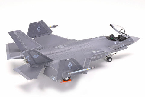 1/72 F-35C Lightning II