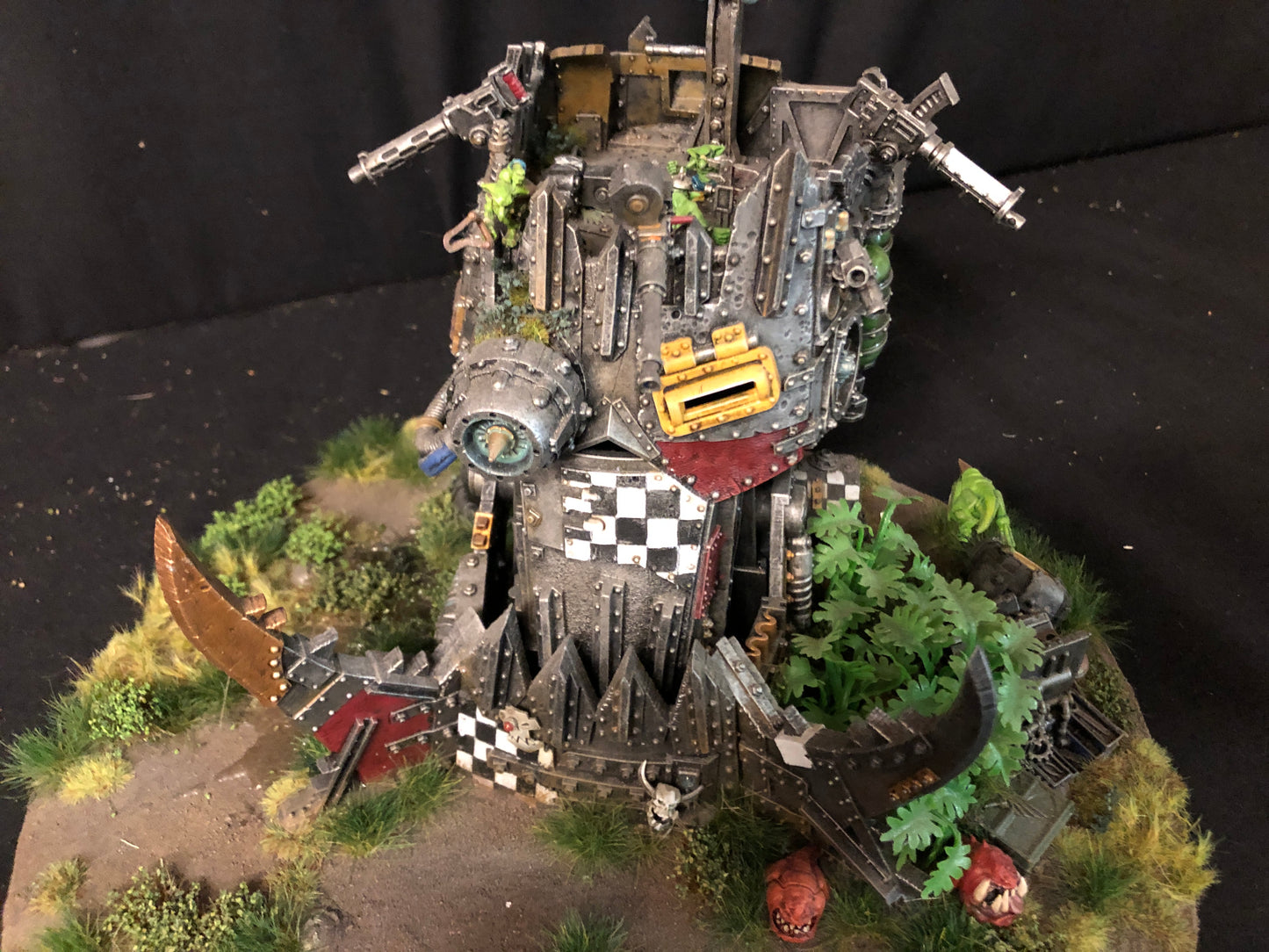 big ed bossbunka  #974 VERY Well Painted Custom Base orks Warhammer 40k