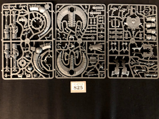 Catacomb Command Barge NOS #825 Necrons Warhammer 40k