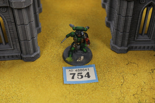 Liuetenant in Phobos Armour 754 Salamanders Well Painted Warhammer 40k Space Marines