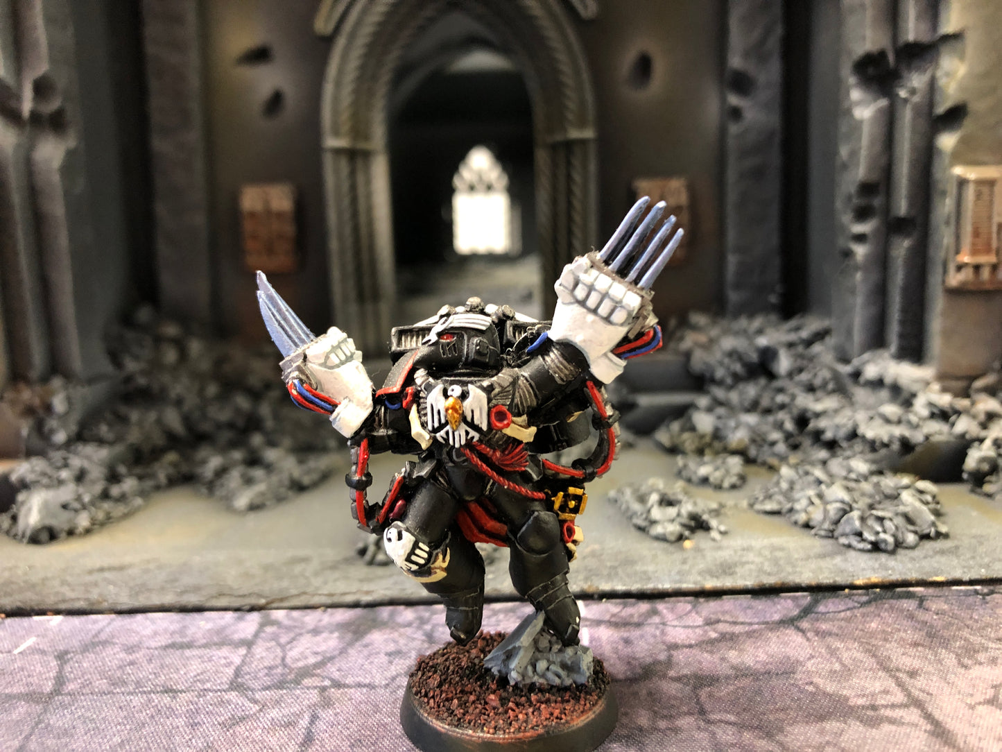 Kayvaan Shrike OOP  Raven Guard #660 Space Marines Warhammer 40k