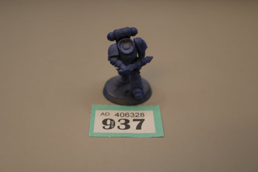 Lieuetnant Calsius OOP 937 Space Marines Primaris Warhammer 40k