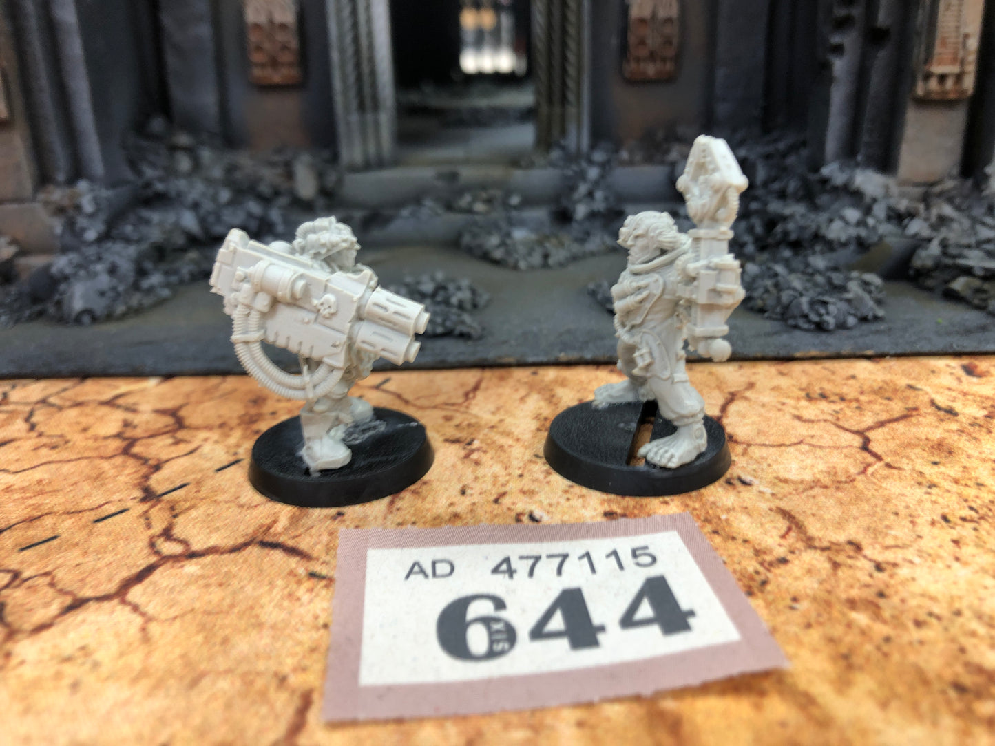 2x Servitors OOP #644 Adeptus Mechanicus Warhammer 40k